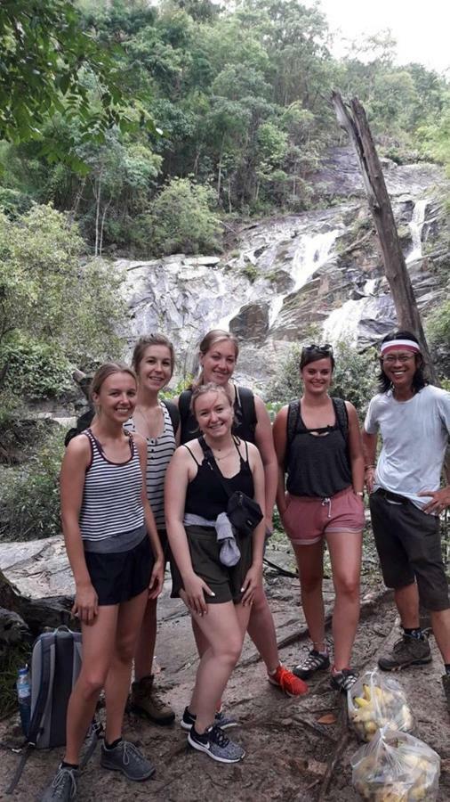 Hostel Keta' Jungle Trek House Chiang Mai Exterior foto